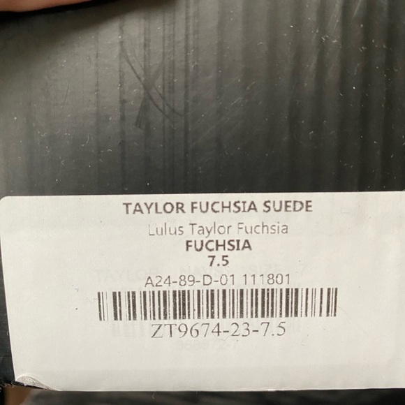 ✨HOST PICK✨ Lulus Taylor Fuchsia Suede Ankle Strap Heels size 7.5 - Picture 6 of 7